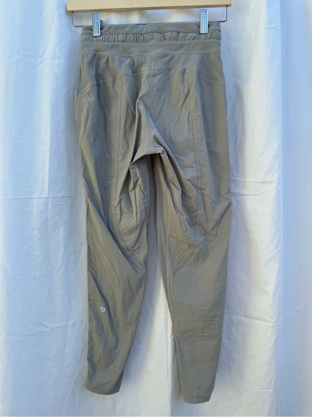 Lululemon Dance Studio Mid-Rise Cropped Pant Riverstone - Picture 5 of 8